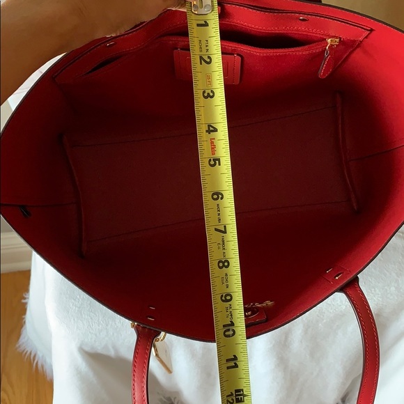 NWT coach signature town tote BROWN/red - Picture 7 of 8